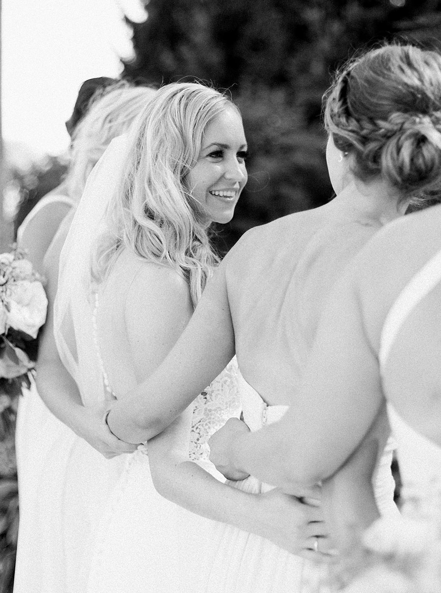 bridesmaids at lake park and milwaukee athletic club elegant classic wedding, blush bridesmaids and belle fiori flowers, romantic summer wedding, photo by laurelyn savannah photography 4