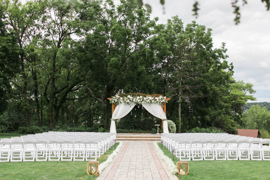 outdoor ceremony, romantic and organic wedding at the ridge hotel in lake geneva, wisconsin, with elegant neutral colors, photo by laurelyn savannah photography 24
