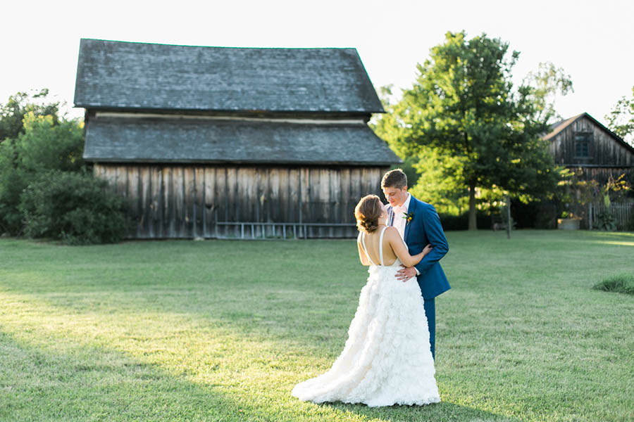 sunset bride and groom portraits at ramhorn farm, outdoor elegant organic and rustic wedding, mauve bridesmaids, evenement planning summer wedding, photo by laurelyn savannah photography 68