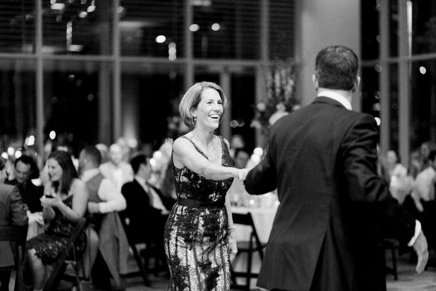 dance reception, elegant and modern lakefront wedding in downtown Milwaukee, Wisconsin with NYC flair, photo by Laurelyn Savannah Photography