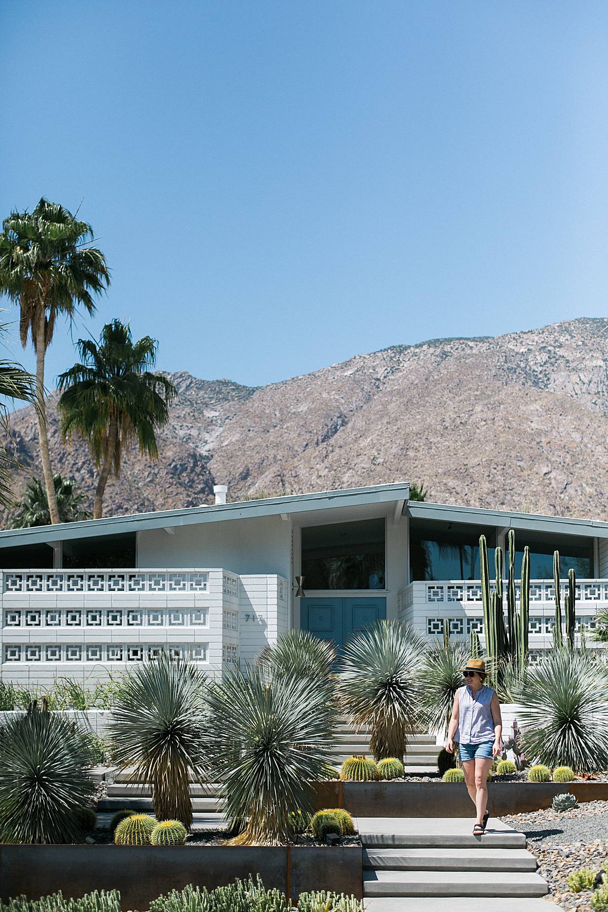 Palm Springs desert destination Midwest photographer, travel, California girls trip with midcentury homes and pool, Joshua Tree National Park, photo by Laurelyn Savannah Photography