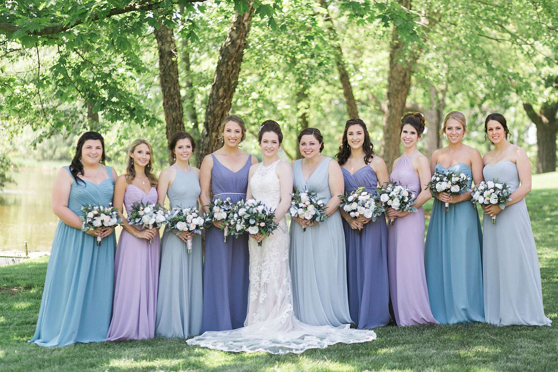 bridal party portrait, rustic romantic wedding at the landing 1841, photo by laurelyn savannah photography