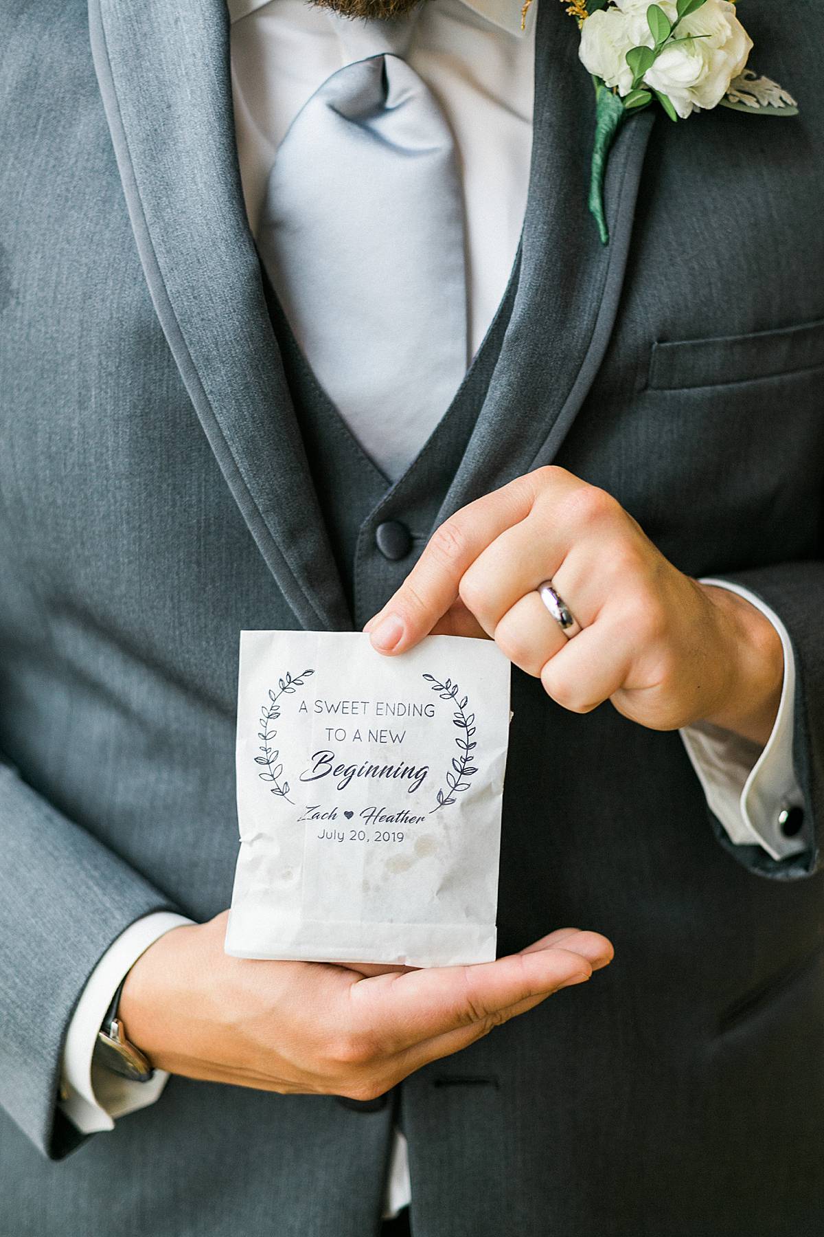 reception favor, romantic lavender wisconsin wedding at mercantile hall, photo by laurelyn savannah photography