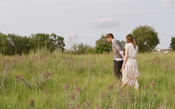 featured-post_image_review-happy-clients-love-feedback-K+T-Milwaukee-engagement-photographer-spring-elegant-maxi-skirt-countryside-field-outdoor-natural-organic-film-natural-light-photographer-photo