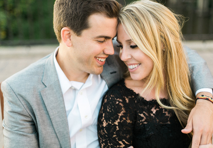 elegant, fine art city engagement in milwaukee, wi // photo by Laurelyn Savannah Photography