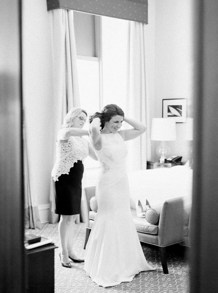 Discovery World Milwaukee WI Intimate Lakeside Wedding Discovery world milwaukee wi intimate lakeside wedding