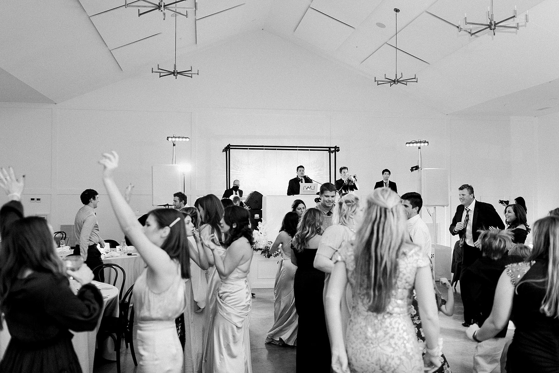 dancing reception at hutton house wedding venue in minneapolis minnesota